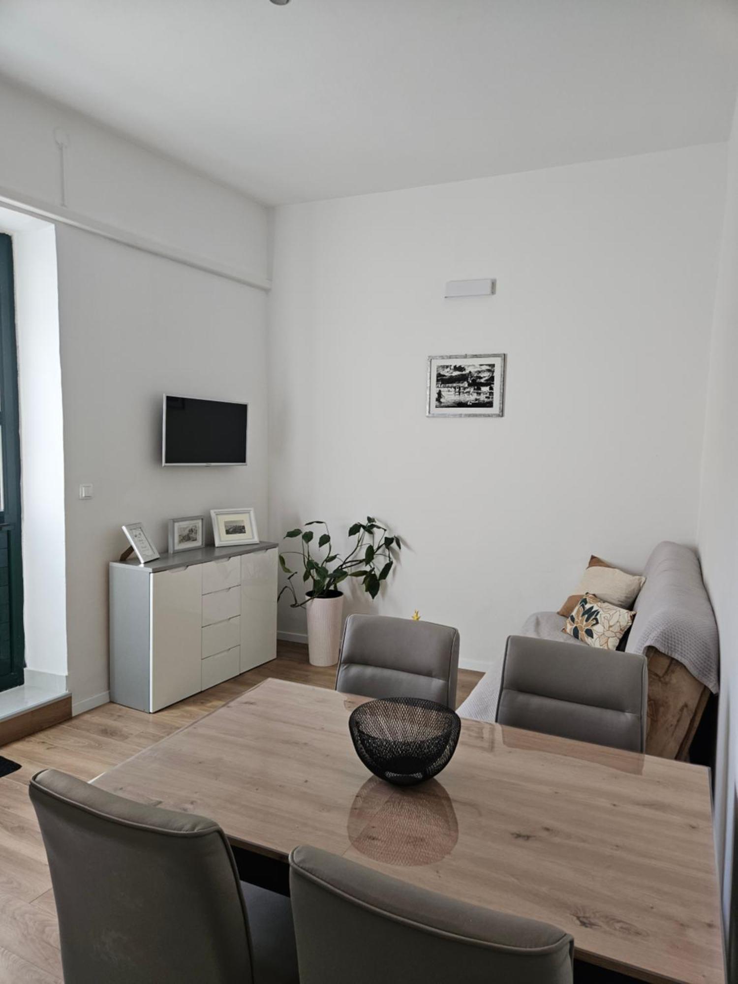 Marin Apartament *