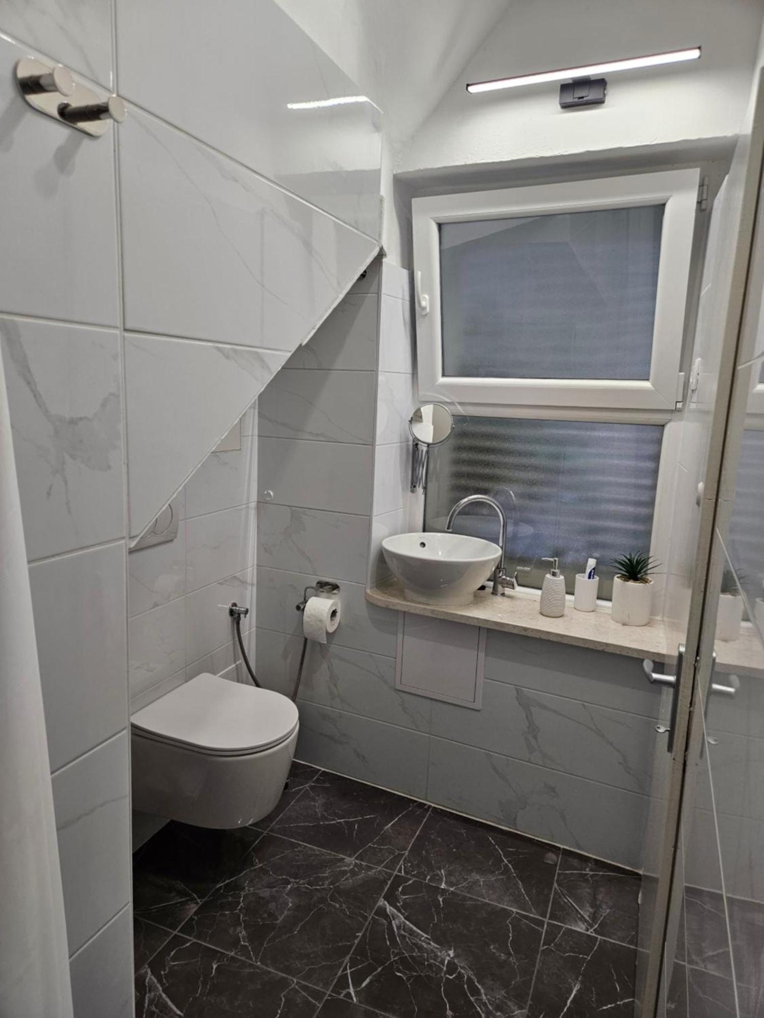 Apartament Marin *